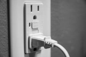 electrical outlet installation